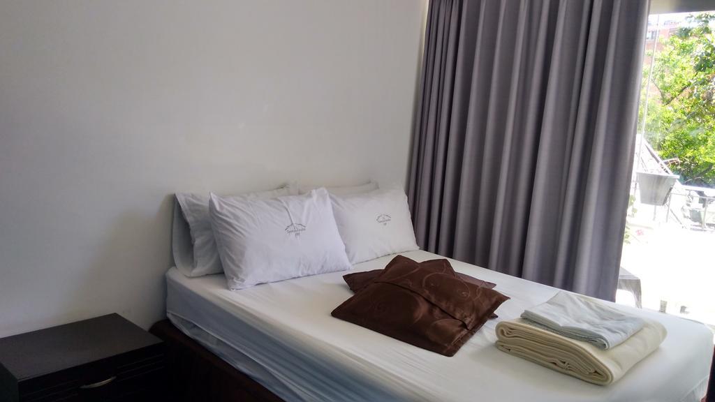 מדיין Hostal Tamarindo Inn מראה חיצוני תמונה